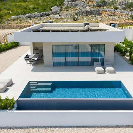 Villa Cloud 9 D5 Tkon