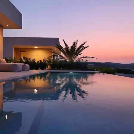 Cloud 9 D5 Villa Tkon