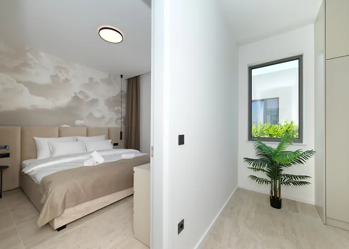 Cloud 9 D5 Villa *